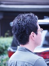 バックボーンバーバー 立川北口店(BACK.BONE.BARBER) スパイキーショート