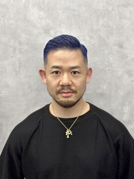 クロムトウキョウ ザ バーバー ネオン 新宿店(CHROM TOKYO the Barber ne/on) 七三スキンフェード/ダブルカラーブルー青