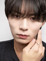 シド 表参道(s.i.d)&nbsp;素肌っぽいのに盛れるナチュラルメンズメイク×韓国マッシュ