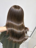 アイズ 横浜(IS)&nbsp;【KAZUKI指名】透明感オリーブグレージュ♪