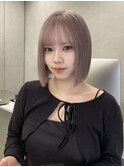 ラベンダーグレージュ春色ハイトーンボブ