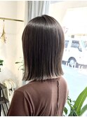 カーキブラウン×肩上ボブ