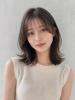 ラックスビーギャラリー なんば駅前店(LUXBE GALLERY) 髪質改善 ダークブラウン くびれレイヤー大人ミディアム