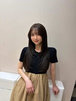 ロエ(LOE) グレージュレイヤーカット顔周りレイヤーブリーチなし