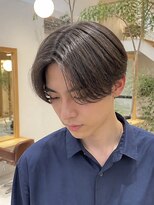 カラン エ ノエル(Calin et Noel)&nbsp;Men's/ミディアム/ストレートセンターパート/ダークグレージュ
