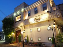 ピエノーレ ヘアデザイン(Pienole hair design)の雰囲気（住宅街に佇むお洒落な洋館サロン☆）