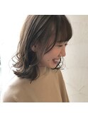 アッシュベージュ