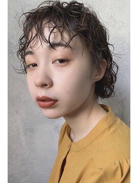 ソイ コンク 下北沢(soi conc) 刈り上げショートカール 【下北沢ELICA】