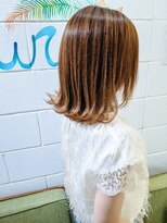 ナチュラ(natura) Xトリートメント ☆ハイライト×外ハネミディ