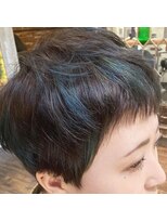 ヘアー クリエイト カルバリ(HAIR CREATE Calbari) バリーショート×ポイントカラー☆ブルー×アッシュ!