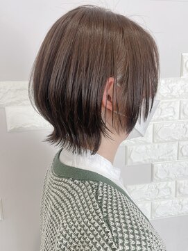 エクラバイナチュラル(eclat by Natural) ミニウルフ/ウルフ/レイヤーカット/ボブウルフ/大人かわいい