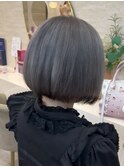 グレーシルバーにエンドカラーブラック♪あゆむ