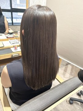 マーシュアトレ(marshu atre) ☆髪質改善カラー【辰己style】