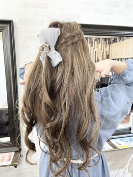 リゴレット 春日部東口店(RIGOLETTO) ミルクティーベージュ★ハイライト