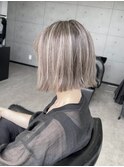 きりっぱなしボブ
