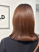 ギルド 東久留米店(GUILD) 艶ブラウンの切りっぱなしミディ