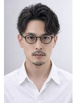 オグジュアリー 表参道(aux.)&nbsp;毛流れハンサムショートセンターパートメンズ黒髪爽やか