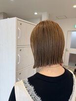 シアリー(SHEERIE)&nbsp;切りっぱなしハイトーンボブ
