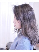 エル バイ ファースト(L by first) 【L by first】外国風グラデーション＆ハイライト◎30代40代50代