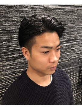 プレミアムバーバー 赤坂店(PREMIUM BARBER produce by HIRO GINZA) ツーブロック×ナチュラル
