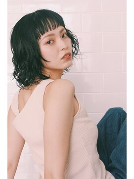 リヤン(Lien) オン眉ボブ