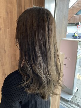 アヴァンス 天王寺店(AVANCE.) ミルクティーベージュ×透明感