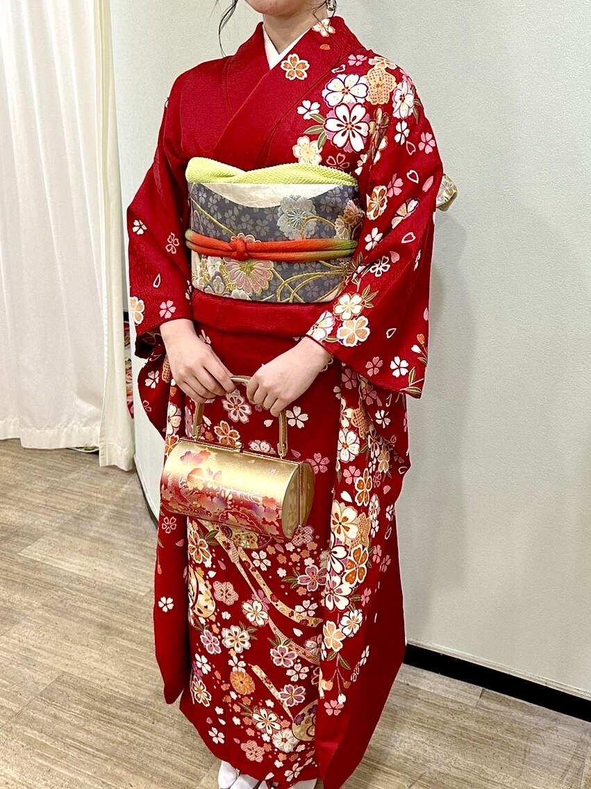 祝☆成人式(^○^)♪ 【振袖着付け＋ヘアセット】 ※電話予約のみ