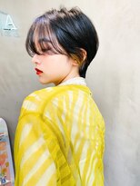 メーヴェ(Mowen) mowen 南堀江　丸みショート×アッシュカラー×外国人風