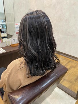 リボーンアルファ 船橋店(reborn α) 白髪ぼかしハイライト