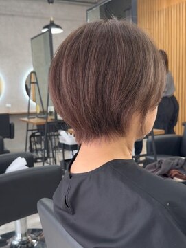 アロ 大阪梅田(alo) 【松本聖】ショートカット襟足《大阪梅田》