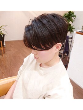 カーサ(CASA) ☆ ツーブロックショートスタイル ☆