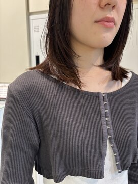 アローム(alom) イメチェン/ホワイトブロンド/外ハネボブ/美髪/茅ヶ崎