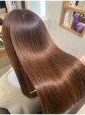 ナチュラル上品。大人の艶ロングヘア