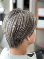 フロー(f. Row)&nbsp;シルバーグレージュ