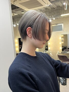 フラッグ ヘアー 天神西通り店(Flag HAIR) 大人かっこいいショート