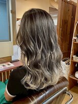 ブリッツ レボ(BLITZ-REVO)&nbsp;着物ヘア/大人ガーリー/ダークアッシュ/似合わせカット/柏駅