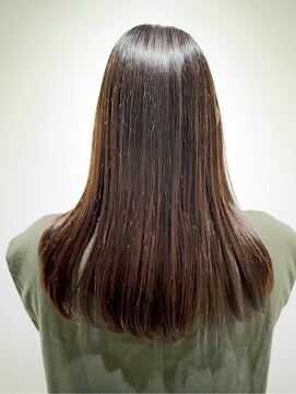 ヨウ バイ アミー 横浜(YEAU. by amii) 【横浜】広がり・パサつき改善◎髪質改善トリートメント