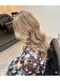 ハイライトミディアムヘア暗めカラーデザインカラー