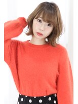 ラウレア(Laule'a)&nbsp;外ハネ大人カジュアルボブ 外国人風フォギーグレージュ