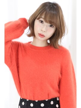 ラウレア(Laule'a) 外ハネ大人カジュアルボブ 外国人風フォギーグレージュ