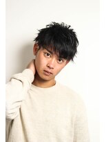 メリケンバーバーショップ フクオカ(MERICAN BARBERSHOP FUK)&nbsp;サイドパートショートセミウェットワイルドアップバングテクノ94