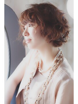 ブーケ(BOUQUET) ウェーブショート・リラックスボブ・デジタルパーマ・小顔・ボブ