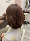 軽やかな大人ボブスタイル
