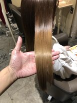 アレクサンドル オブ カラーズ トヤマ(ALEXANDRE OF COLORS TOYAMA)&nbsp;酸熱トリートメント！