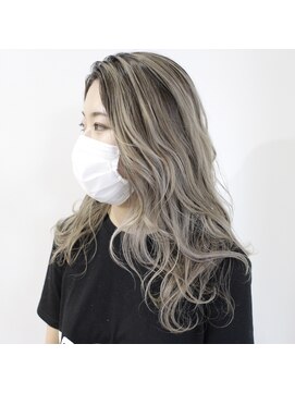 デコヘアーフラッペ(DECO HAIR frappe) エアタッチ　バレイヤージュ　アッシュグレイ　/　グレージュ