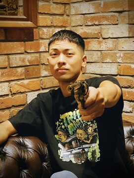 ヒロギンザバーバーショップ 丸の内店(HIRO GINZA BARBER SHOP) フェードカット×クロップ【東京/丸の内/大手町】