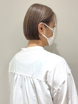 ワッカ(wacca) タイトなミニボブ