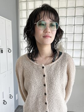 リベットイースト(Libett east) ミディアムウルフパーマ