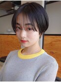 シルクバングのマッシュショートヘア小顔カット黒髪ショートヘア