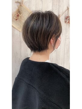 ビューナゴヤ 名駅(VIEW NAGOYA) 黒髪カタログ/ボブルフ/小顔に見せるヘア/ワンレン